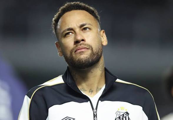 BREAKING: Neymar ‘Forced His Chef Into Working So Hard She Became Injured During 16-Hour Days & Making Food For 150 People’